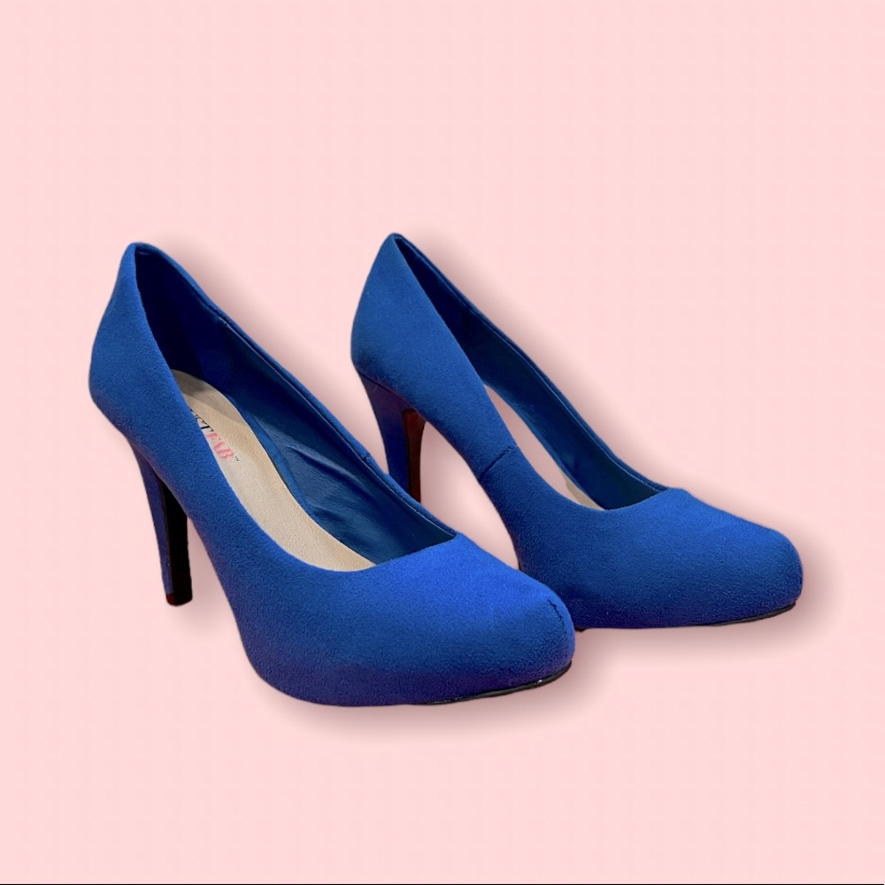 JustFab Blue Faux Suede Heels